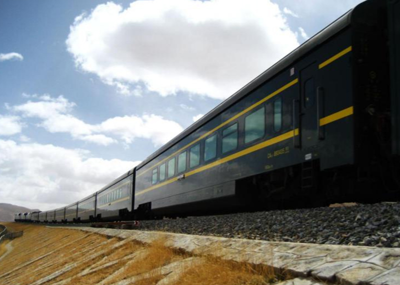 Ventanas laterales de trenes, subterr&aacute;neos y locomotoras de alta velocidad