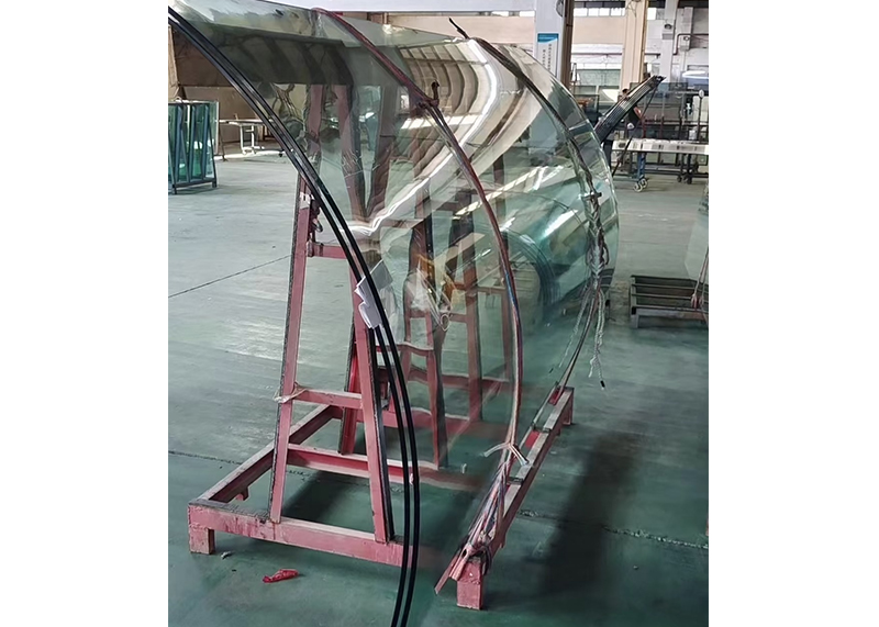 Vidrio templado curvado en caliente extragrande